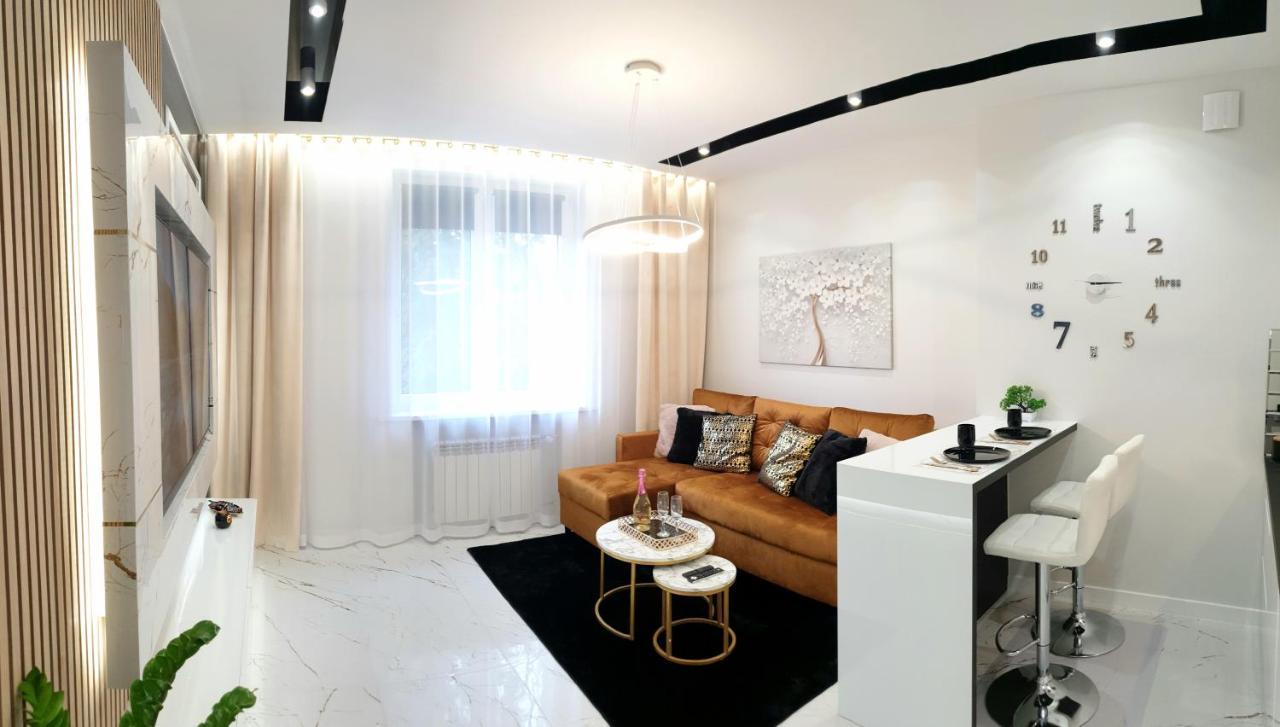 Vip Room 2+2 Конін Екстер'єр фото
