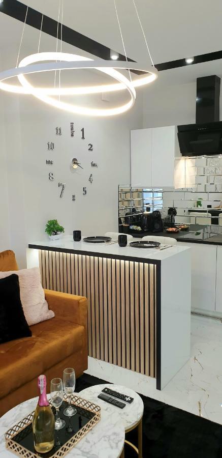 Vip Room 2+2 Конін Екстер'єр фото